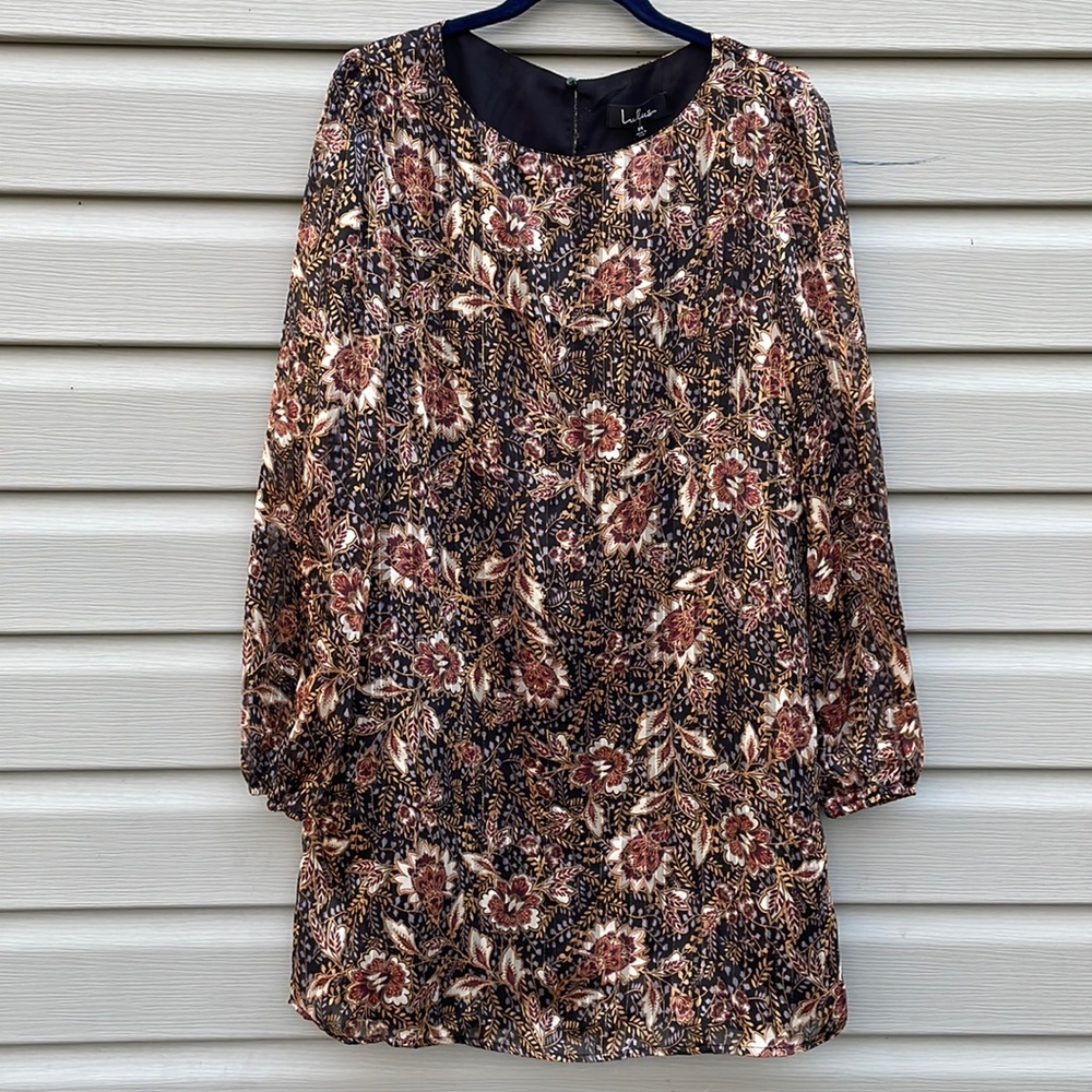 Lulus Floral Print Metallic Shift Dress